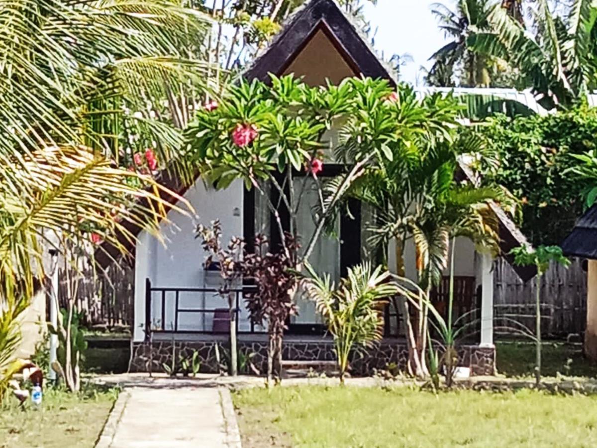 Coconut Gili Meno Hotel Eksteriør billede